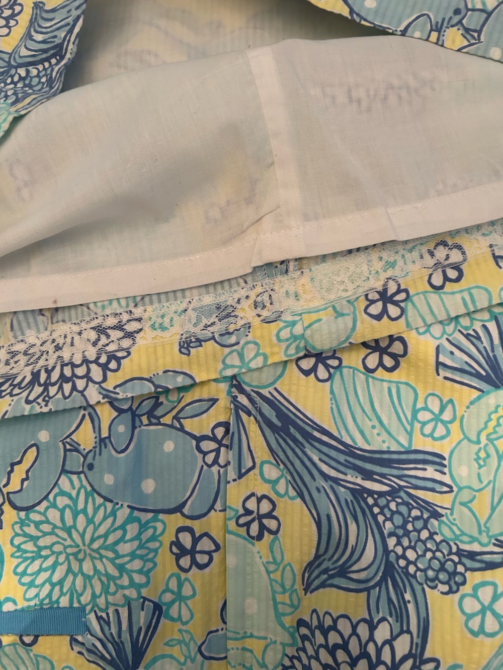 Lilly Pulitzer - Seafood Salad Lobster Print Skirt - Blue & Yellow - Size: 8 - Picture 7 of 7